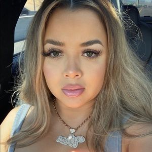 Meet your Posher, Eryn